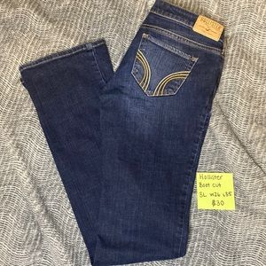 Hollister dark wash, boot cut jeans.  3L  W26 L35